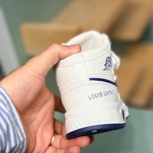 خرید اینترنتی قیمت کتونی بچگانه نیمساق طرح نایک جردن از Toobaco کد 4080702