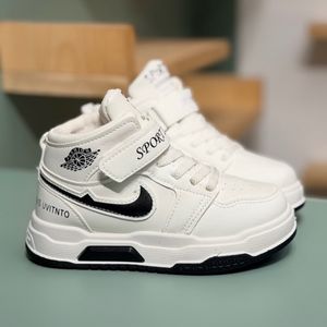 خرید اینترنتی قیمت کتونی بچگانه نیمساق طرح نایک جردن از Toobaco کد 4080702