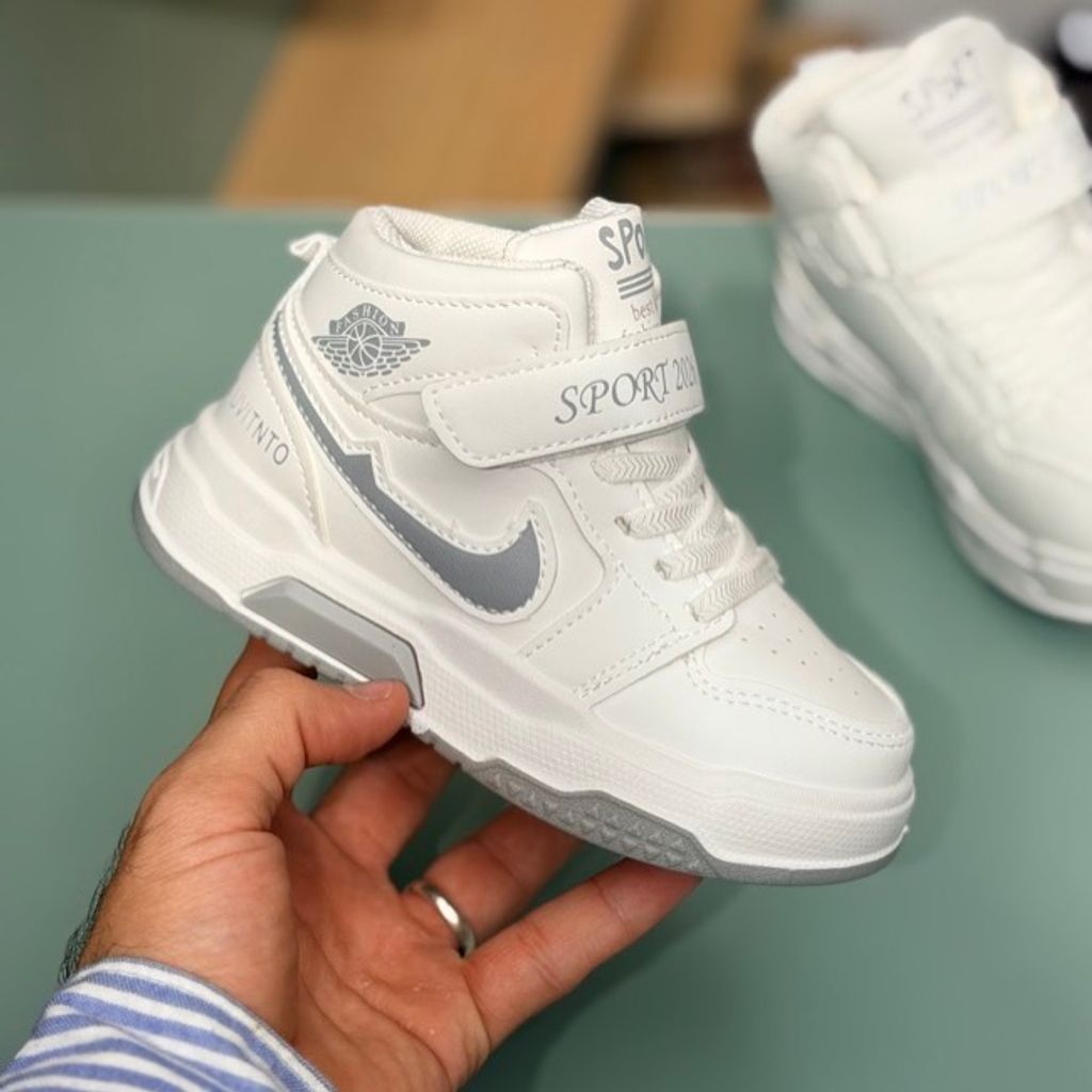 خرید اینترنتی قیمت کتونی بچگانه نیمساق طرح نایک جردن از Toobaco کد 4080702