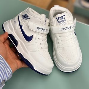 خرید اینترنتی قیمت کتونی بچگانه نیمساق طرح نایک جردن از Toobaco کد 4080702