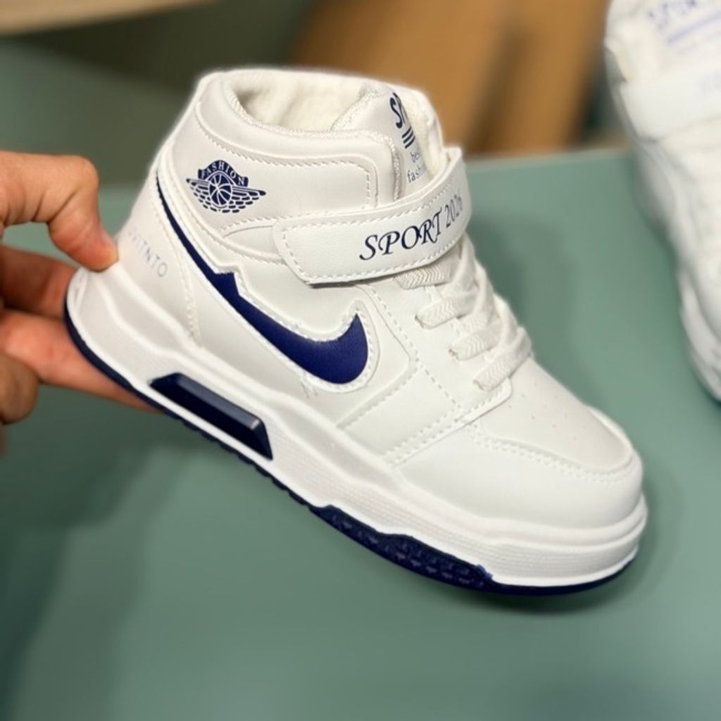 خرید اینترنتی قیمت کتونی بچگانه نیمساق طرح نایک جردن از Toobaco کد 4080702