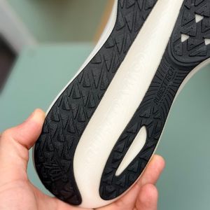 خرید اینترنتی قیمت کتونی اورجینال Running Infinity برند 361 کد 4080805