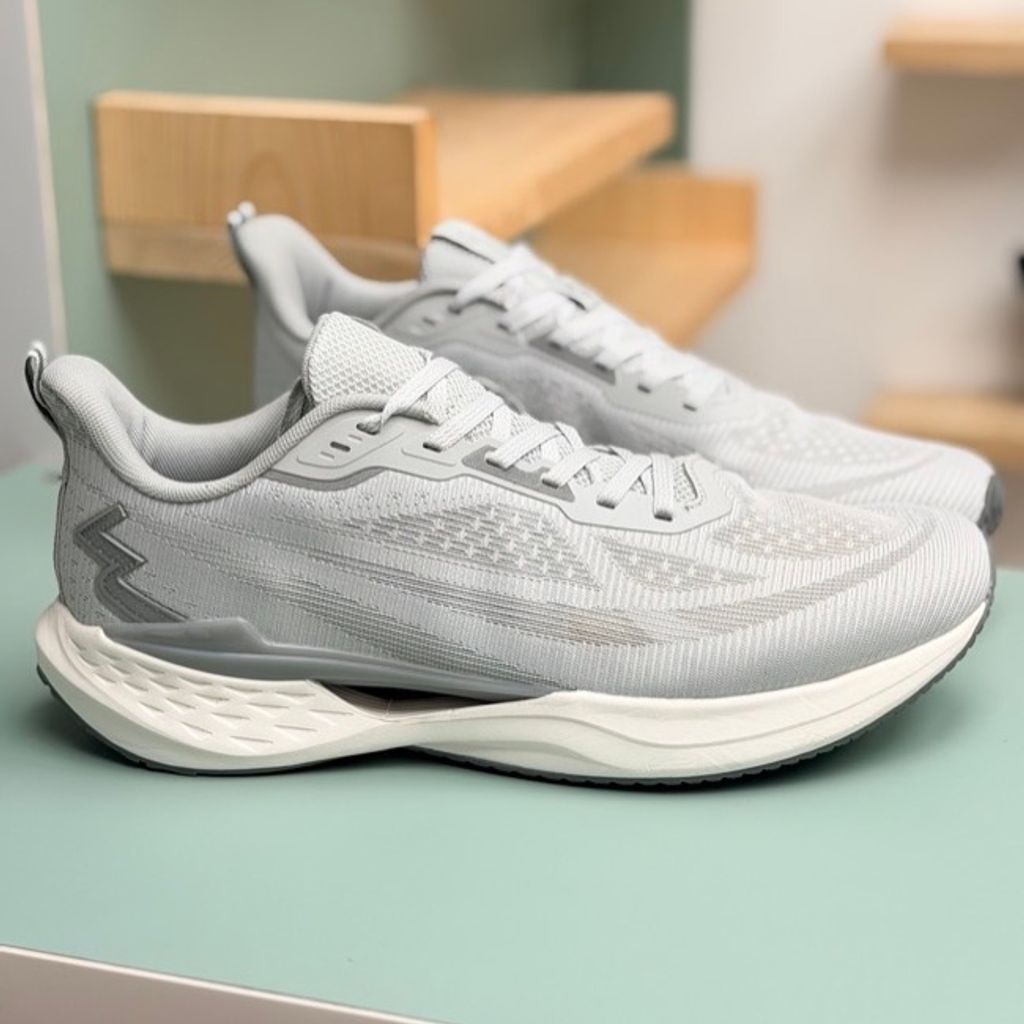 خرید اینترنتی قیمت کتونی اورجینال Running SwiftFish4.0 برند 361 کد 4080807