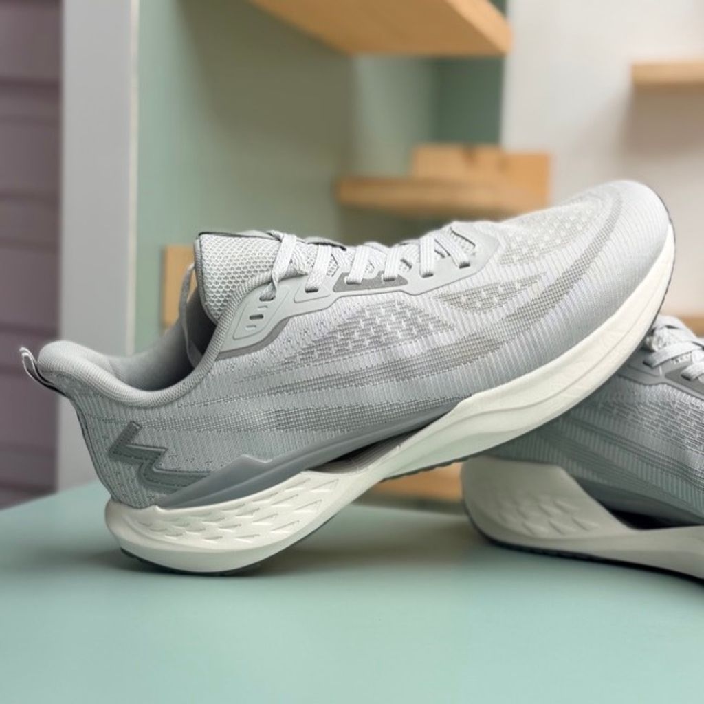 خرید اینترنتی قیمت کتونی اورجینال Running SwiftFish4.0 برند 361 کد 4080807