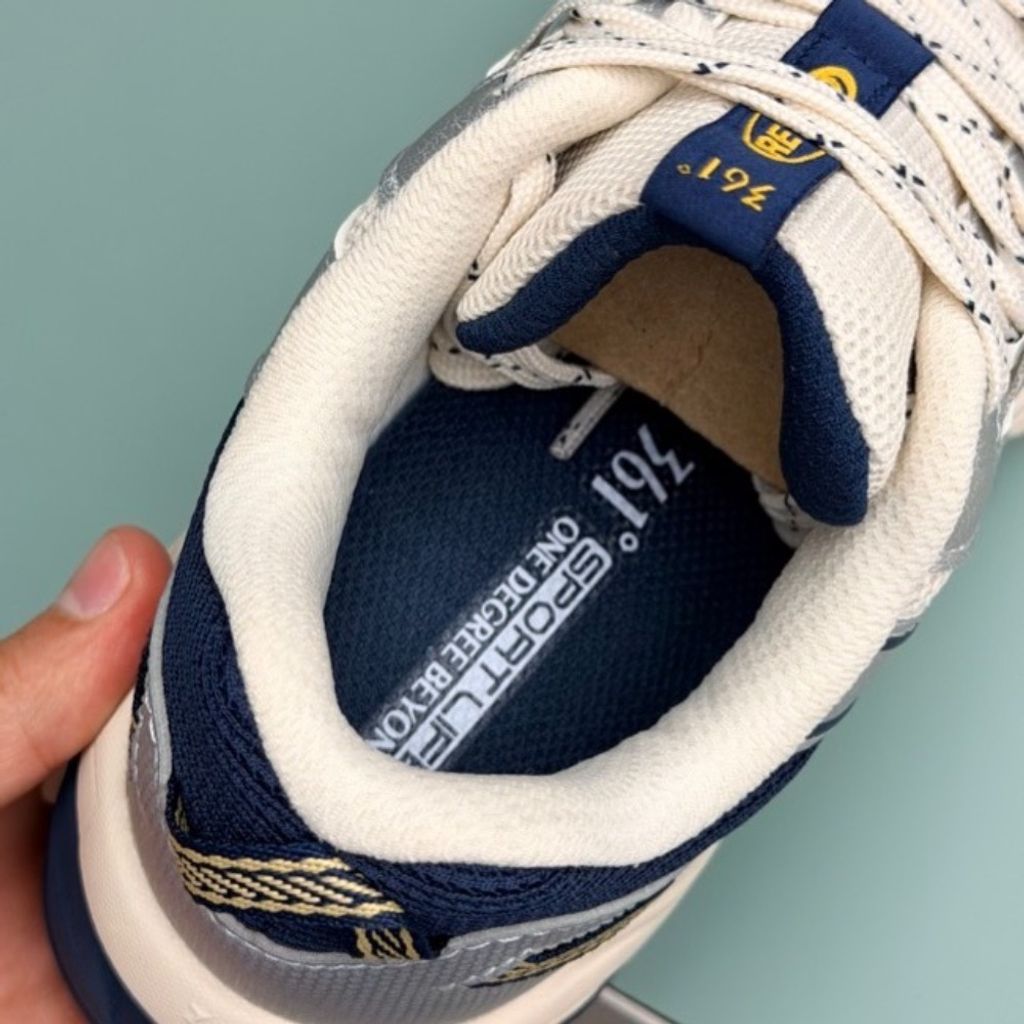 خرید اینترنتی کتونی اورجینال Running RETRO برند 361 کد 4080809