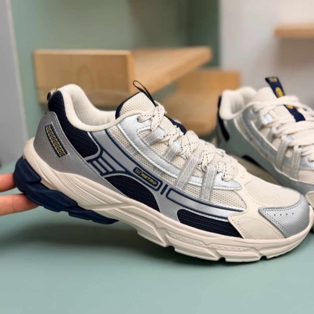 خرید اینترنتی کتونی اورجینال Running RETRO برند 361 کد 4080809