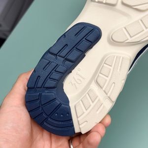 خرید اینترنتی قیمت کتونی اورجینال Running RETRO برند 361 کد 4080809