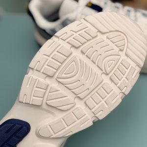 خرید اینترنتی قیمت کتونی اورجینال Running RETRO برند 361 کد 4080809