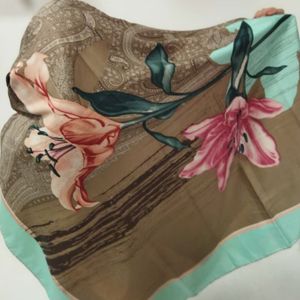 قیمت روسری نخ ساتن مجلسی زنانه rs73uu