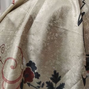 قیمت ارزان روسری طرحدار ساتن زنانه rs6t6