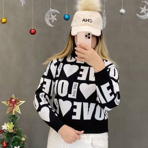 فروش اینترنتی بافت زنانه طرح قلبی