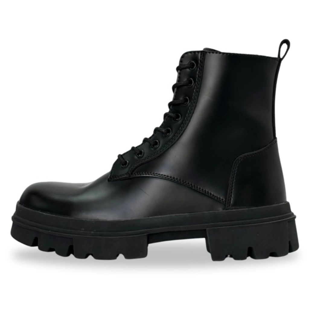 مشخصات بوت مردانه زارا مشکی