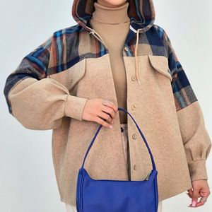 خرید اینترنتی پالتو زنانه طرح ترکیبی