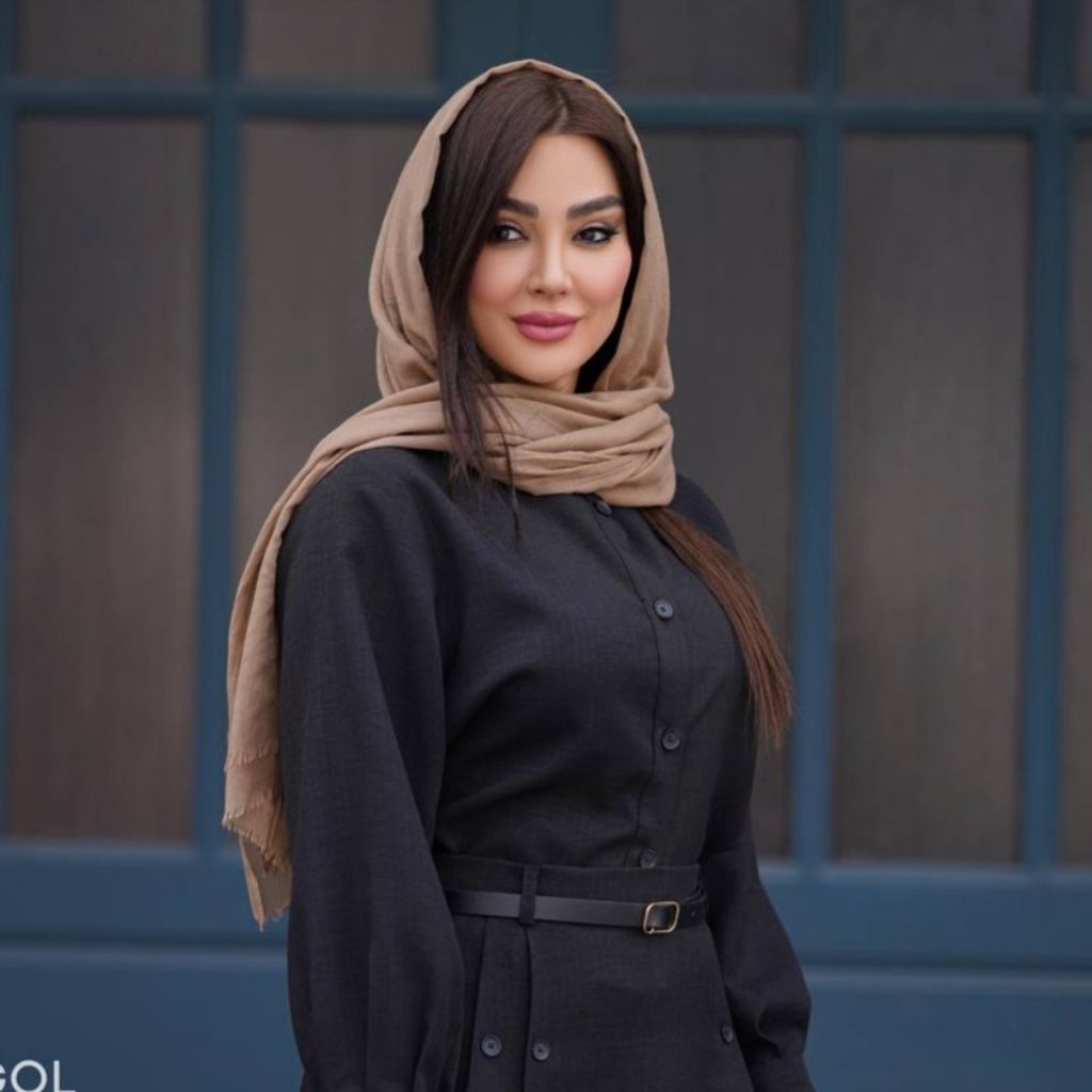 خرید اینترنتی کت و دامن دورچیدا