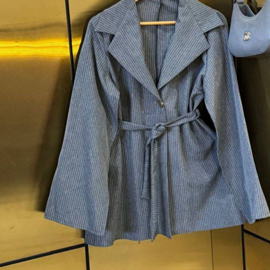 فروش اینترنتی مانتو شنل دیپلمات