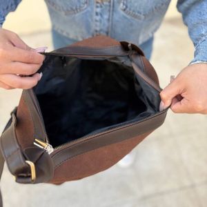 خرید اینترنتی کیف دوشی زنانه و دخترانه سوییت مدل ترتا