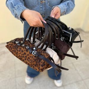 خرید انلاین کیف اسپرت زنانه و دخترانه مدل ریبو