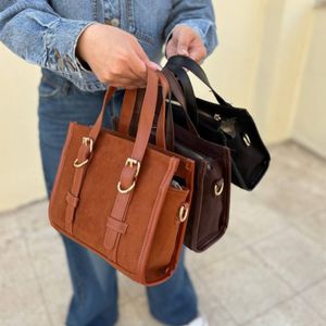 قیمت ارزان کیف اسپرت زنانه و دخترانه مدل رازان جیر