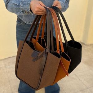 فروش اینترنتی کیف دوشی زنانه و دخترانه سوییت مدل دوراشین