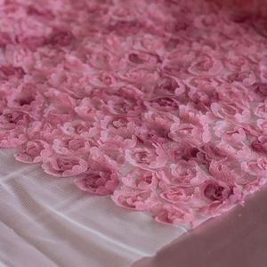 خرید آنلاین پارچه تور گل برجسته