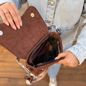 خرید انلاین کیف اسپرت زنانه و دخترانه مدل دیدورا