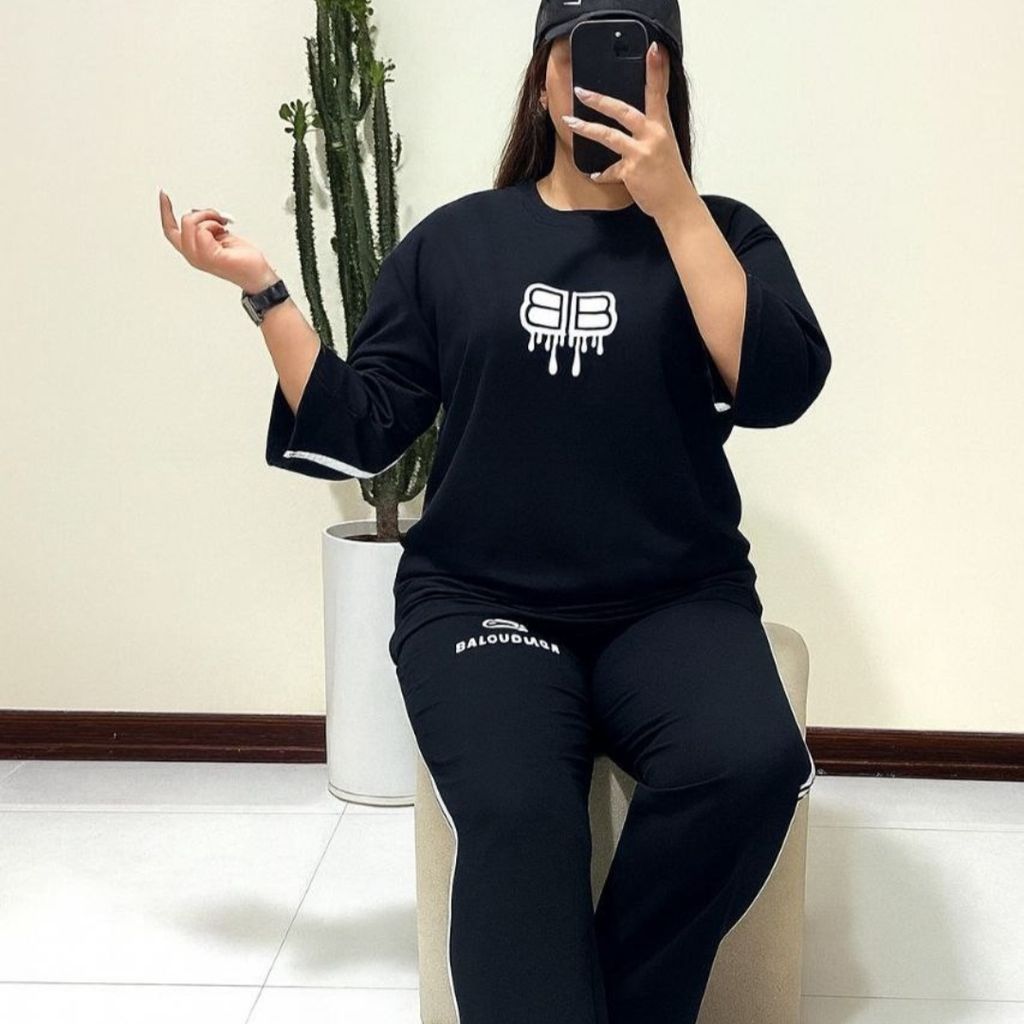 مشخصات ست تیشرت شلوار بالنسیاگا