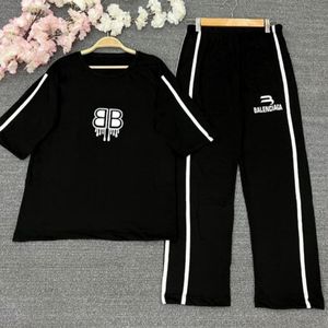 ست تیشرت شلوار بالنسیاگا