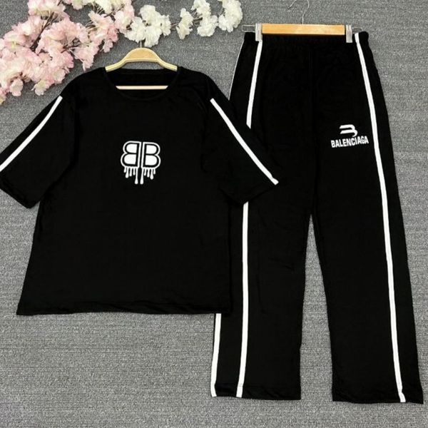 ست تیشرت شلوار بالنسیاگا