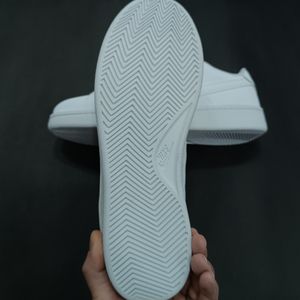 فروش اینترنتی کتونی ونس مردانه نایک تمام سفید کیفیت بالا(زیره لاستیک)