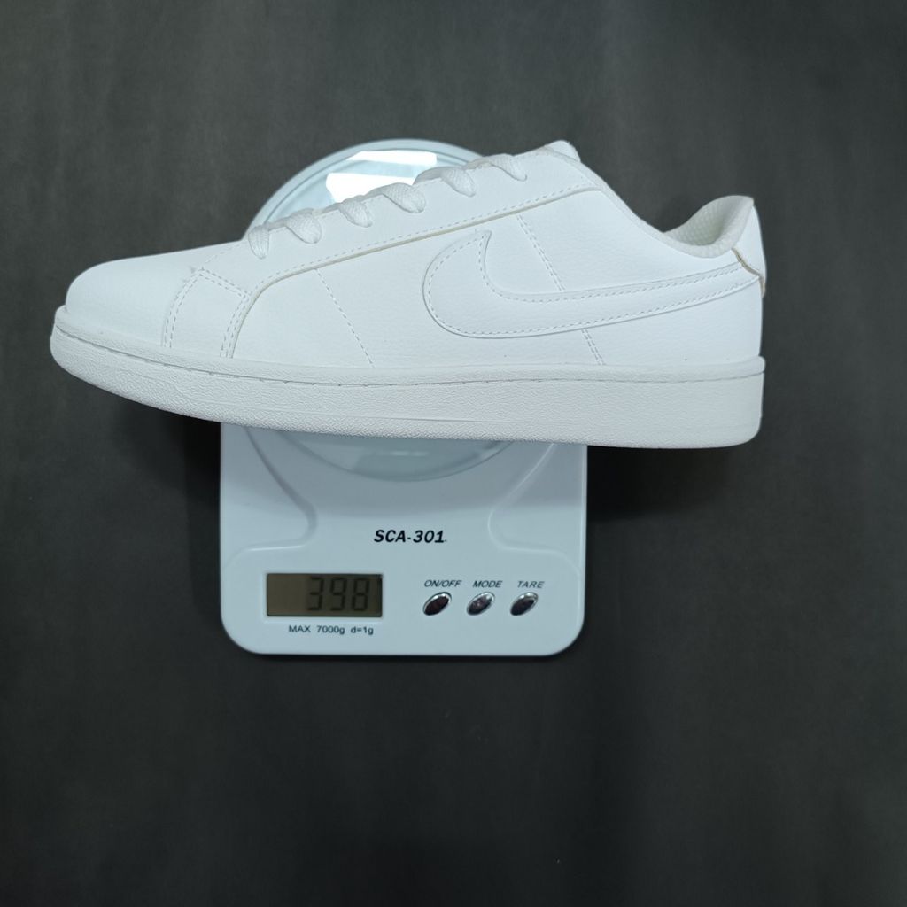 خرید اینترنتی کتونی ونس مردانه نایک تمام سفید کیفیت بالا(زیره لاستیک)