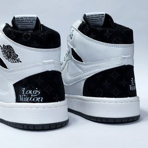 قیمت کتونی ساقدار ترویس ال وی Travis LV