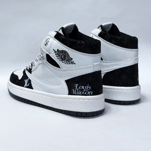 مشخصات کتونی ساقدار ترویس ال وی Travis LV