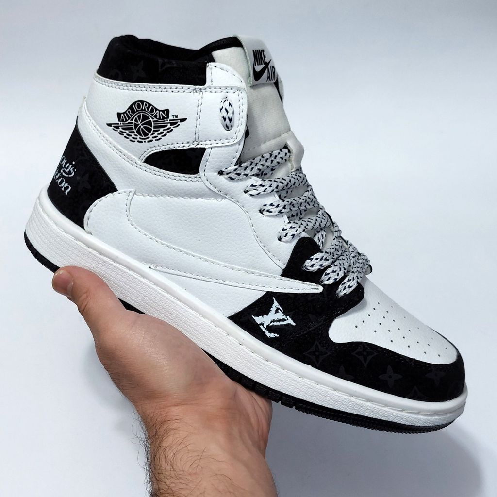 قیمت ارزان کتونی ساقدار ترویس ال وی Travis LV