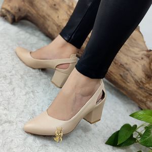 قیمت کفش مجلسی زنانه پشت منگوله رنگ نسکافهای و مشکی پاخور شیک