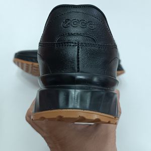 قیمت کتونی مردانه اکو بیوم مشکی کیفیت بالا