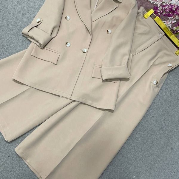 کت شلوار گیتی