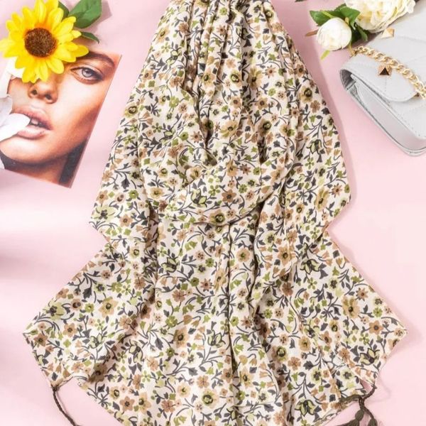 شال نخی سبز شیک گلدار ریز