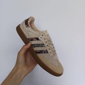 کتونی زنانه سامبا END