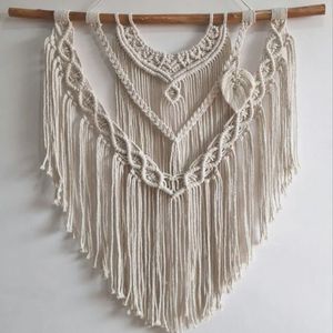 آویز مکرومه طرح کمند