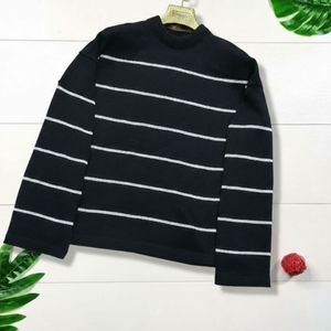 خرید انلاین بلوز بافت مدل تندیس