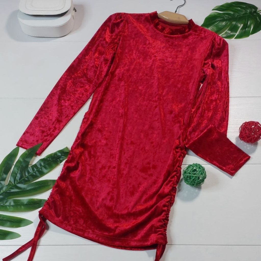 خرید اینترنتی شومیز مخمل مدل ملکه