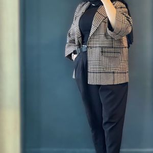 مشخصات پالتو مانتویی دلتا