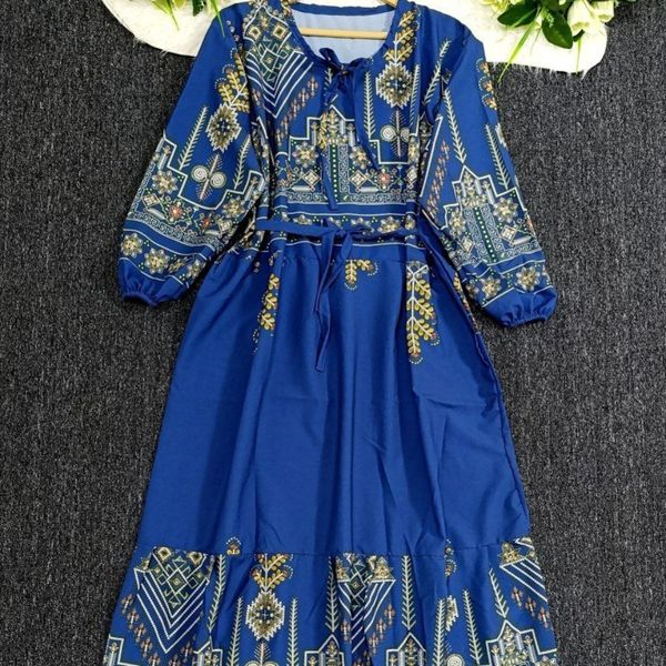 پیراهن ساحلی سنتی