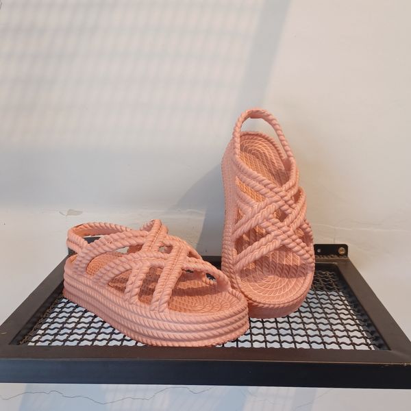 صندل کارن صورتی زنانه