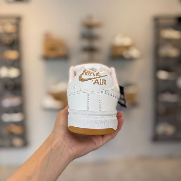 کتونی نایک ایر سفید زنانه