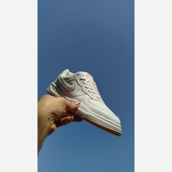 کتونی نایک ایر سفید زنانه