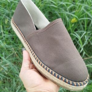 گیوه مردانه قهوه ای دور دوخت