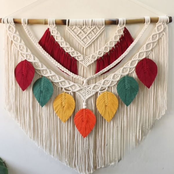 دیوار کوب‌مکرومه بافی مدل رنگین کمان