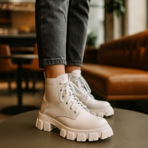 خرید اینترنتی نیم بوت زنانه مدل Roxana (در 3 رنگ بندی)