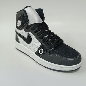 خرید اینترنتی کتونی مردانه جردن ال وی ساقدار مشکی سفید کیفیت بالا